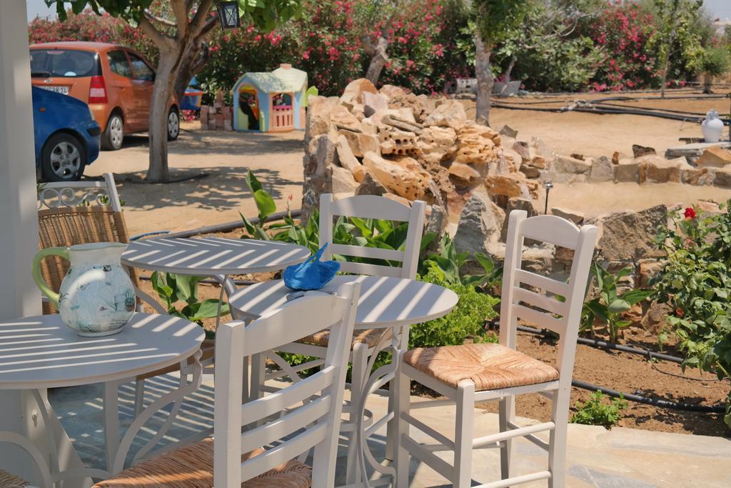 Maroussa Studios Agia Anna  Exterior foto