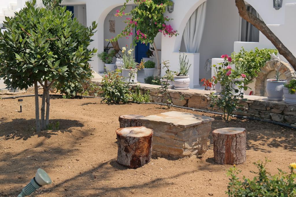 Maroussa Studios Agia Anna  Exterior foto