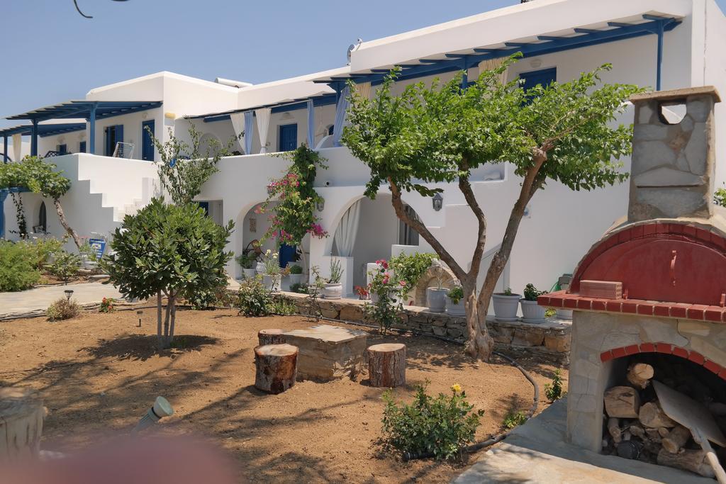 Maroussa Studios Agia Anna  Exterior foto
